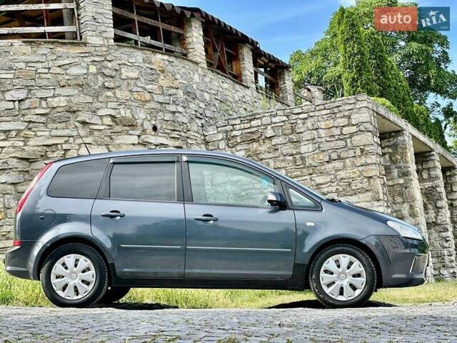Серый Форд Focus C-Max, объемом двигателя 1.8 л и пробегом 265 тыс. км за 5800 $, фото 3 на Automoto.ua