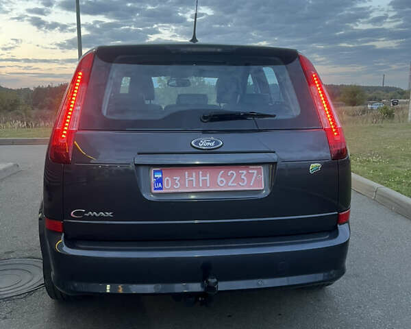 Серый Форд Focus C-Max, объемом двигателя 1.8 л и пробегом 218 тыс. км за 6450 $, фото 5 на Automoto.ua