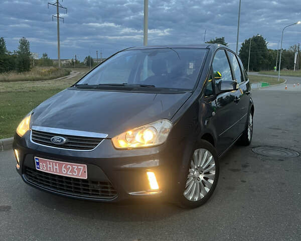 Серый Форд Focus C-Max, объемом двигателя 1.8 л и пробегом 218 тыс. км за 6450 $, фото 2 на Automoto.ua