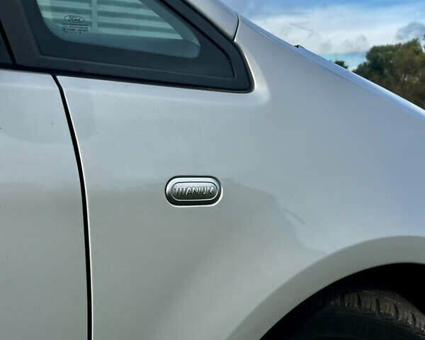 Сірий Форд Focus C-Max, об'ємом двигуна 1.8 л та пробігом 233 тис. км за 6250 $, фото 20 на Automoto.ua