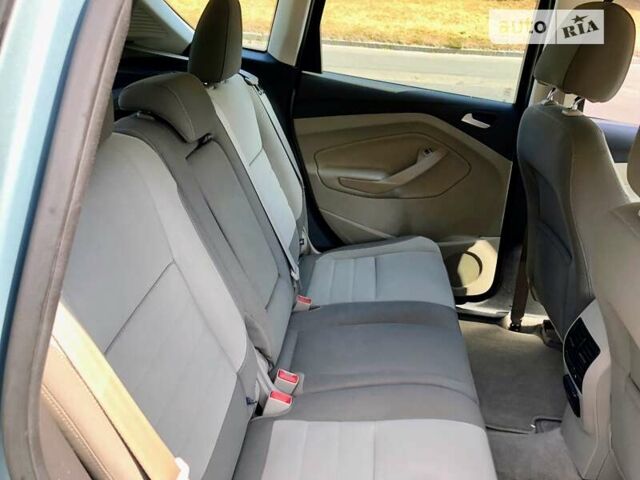 Сірий Форд Focus C-Max, об'ємом двигуна 2 л та пробігом 268 тис. км за 8600 $, фото 6 на Automoto.ua