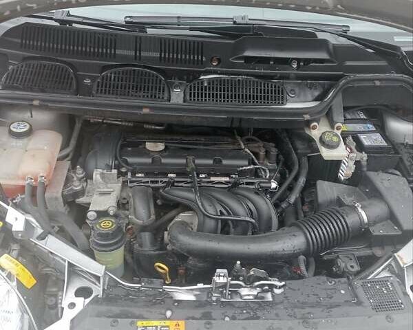 Серый Форд Focus C-Max, объемом двигателя 1.6 л и пробегом 187 тыс. км за 5200 $, фото 13 на Automoto.ua