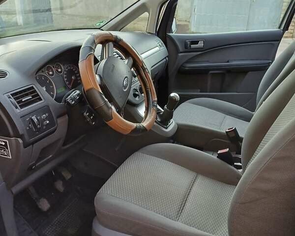 Синий Форд Focus C-Max, объемом двигателя 1.8 л и пробегом 328 тыс. км за 4000 $, фото 3 на Automoto.ua