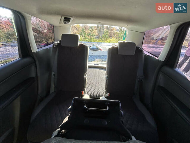 Синий Форд Focus C-Max, объемом двигателя 1.6 л и пробегом 222 тыс. км за 4500 $, фото 10 на Automoto.ua