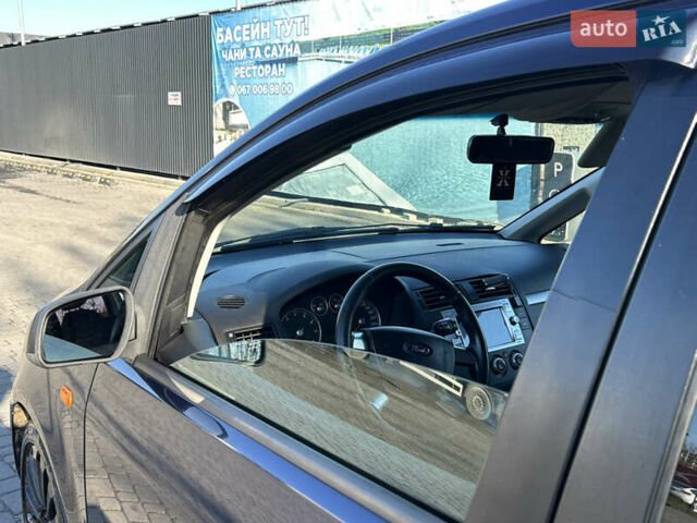Синий Форд Focus C-Max, объемом двигателя 1.6 л и пробегом 222 тыс. км за 4500 $, фото 14 на Automoto.ua