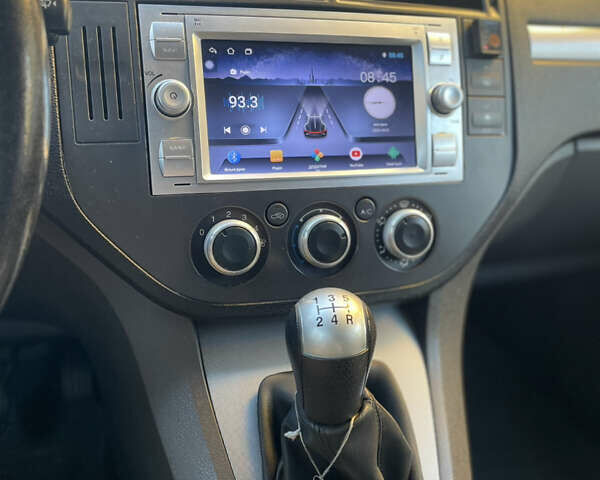 Синий Форд Focus C-Max, объемом двигателя 1.6 л и пробегом 222 тыс. км за 4500 $, фото 23 на Automoto.ua