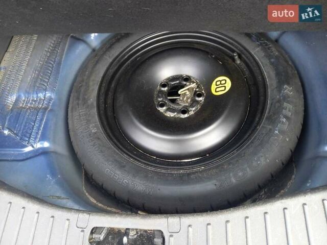 Форд Focus C-Max 2005 в Черкассах на Automoto.ua Синий Форд Focus C-Max, объемом двигателя 0 л и пробегом 177 тыс. км за 5150 $, фото 10 на Automoto.ua