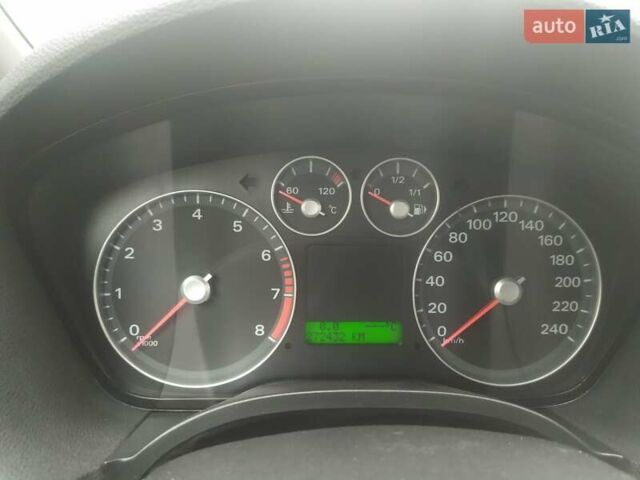 Синий Форд Focus C-Max, объемом двигателя 1.6 л и пробегом 272 тыс. км за 4800 $, фото 13 на Automoto.ua