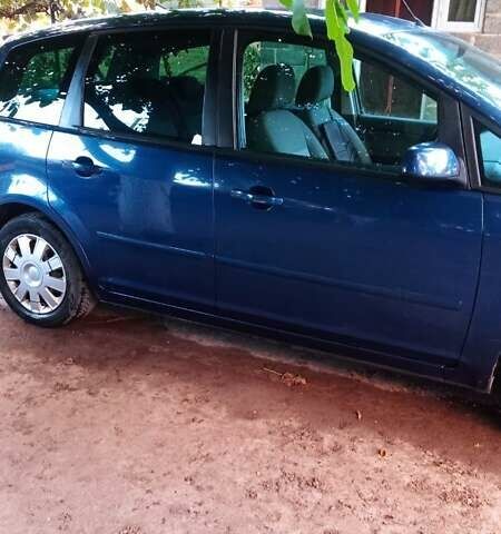 Синій Форд Focus C-Max, об'ємом двигуна 1.8 л та пробігом 251 тис. км за 4000 $, фото 2 на Automoto.ua