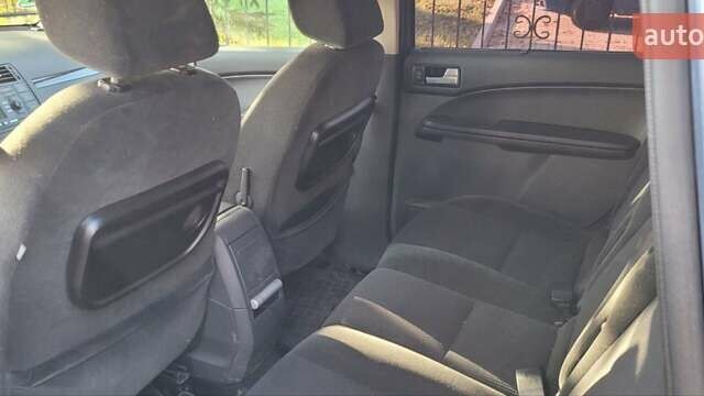 Синий Форд Focus C-Max, объемом двигателя 2 л и пробегом 240 тыс. км за 4850 $, фото 8 на Automoto.ua