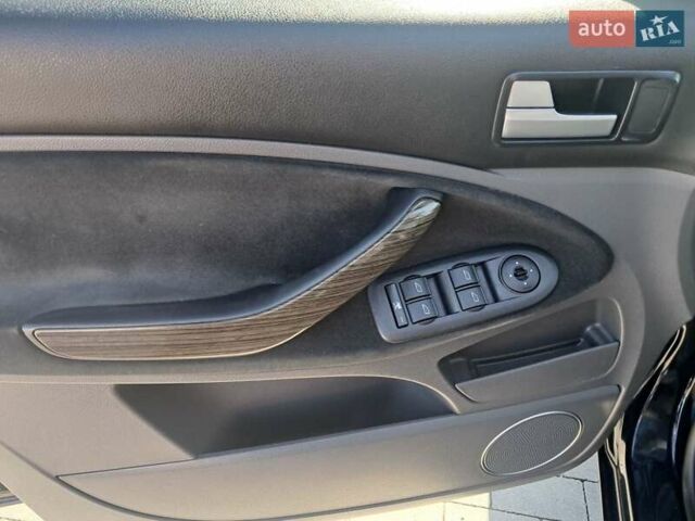 Синий Форд Focus C-Max, объемом двигателя 1.8 л и пробегом 198 тыс. км за 5850 $, фото 20 на Automoto.ua