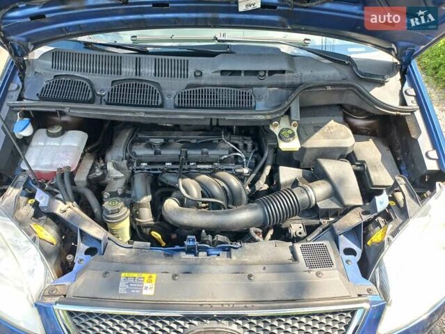 Синій Форд Focus C-Max, об'ємом двигуна 1.6 л та пробігом 306 тис. км за 4900 $, фото 7 на Automoto.ua