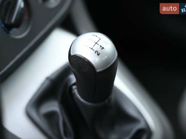 Помаранчевий Форд Focus C-Max, об'ємом двигуна 1.56 л та пробігом 285 тис. км за 4300 $, фото 13 на Automoto.ua