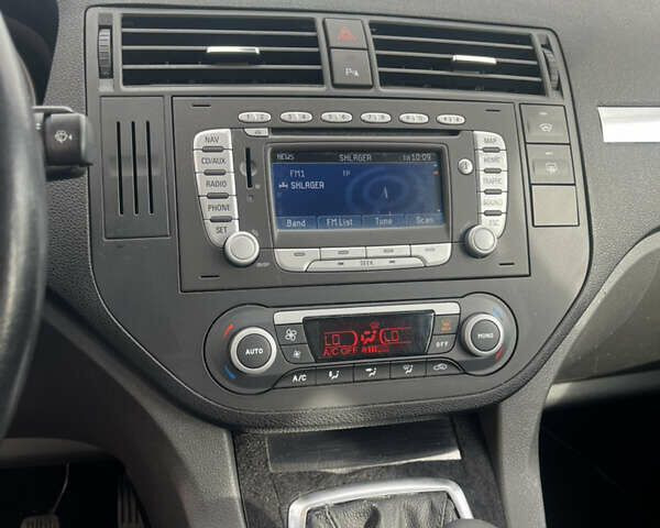 Оранжевый Форд Focus C-Max, объемом двигателя 0 л и пробегом 233 тыс. км за 6300 $, фото 8 на Automoto.ua