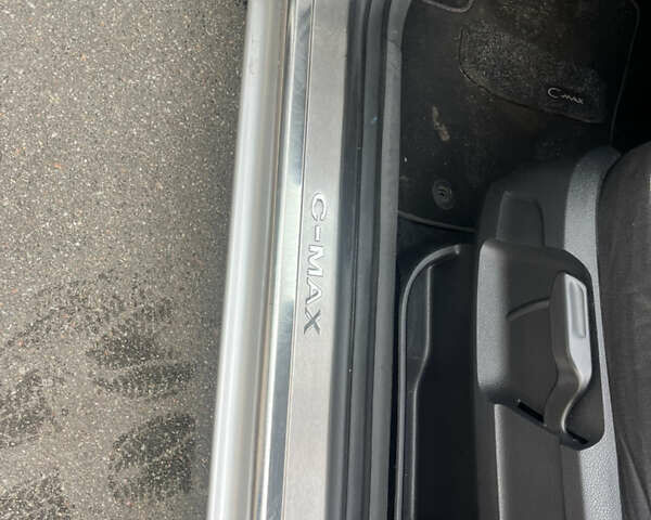 Оранжевый Форд Focus C-Max, объемом двигателя 0 л и пробегом 233 тыс. км за 6300 $, фото 5 на Automoto.ua