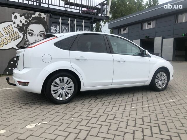 Форд Фокус 2008 у Хмельницькому на Automoto.ua Білий Форд Фокус, об'ємом двигуна 0 л та пробігом 193 тис. км за 5950 $, фото 1 на Automoto.ua