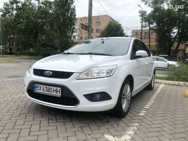 Форд Фокус 2008 у Хмельницькому на Automoto.ua Білий Форд Фокус, об'ємом двигуна 0 л та пробігом 193 тис. км за 5950 $, фото 2 на Automoto.ua