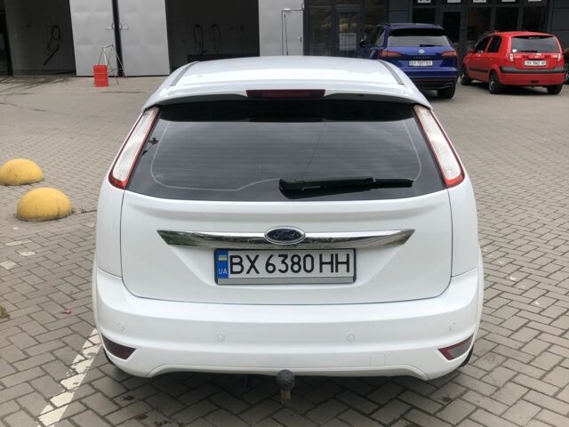Форд Фокус 2008 у Хмельницькому на Automoto.ua Білий Форд Фокус, об'ємом двигуна 0 л та пробігом 193 тис. км за 5950 $, фото 9 на Automoto.ua