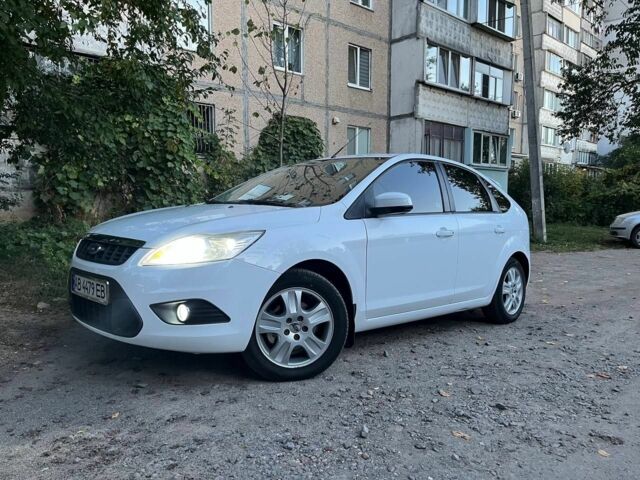 Білий Форд Фокус, об'ємом двигуна 1.6 л та пробігом 205 тис. км за 5416 $, фото 13 на Automoto.ua