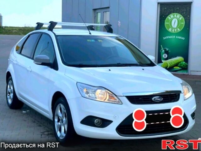 Белый Форд Фокус, объемом двигателя 1.6 л и пробегом 184 тыс. км за 6600 $, фото 1 на Automoto.ua