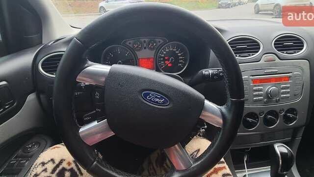 Белый Форд Фокус, объемом двигателя 2 л и пробегом 281 тыс. км за 4300 $, фото 16 на Automoto.ua