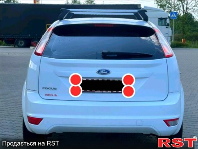 Белый Форд Фокус, объемом двигателя 1.6 л и пробегом 184 тыс. км за 6600 $, фото 3 на Automoto.ua