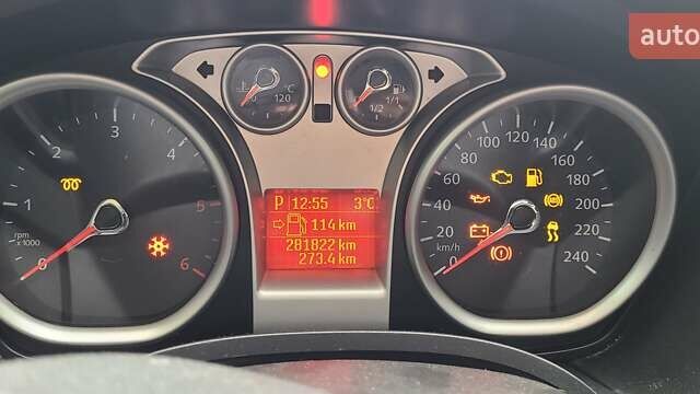 Белый Форд Фокус, объемом двигателя 2 л и пробегом 281 тыс. км за 4300 $, фото 19 на Automoto.ua