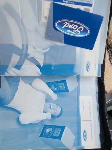 Белый Форд Фокус, объемом двигателя 2 л и пробегом 281 тыс. км за 4300 $, фото 5 на Automoto.ua