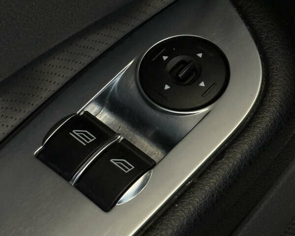 Белый Форд Фокус, объемом двигателя 1.6 л и пробегом 253 тыс. км за 5500 $, фото 12 на Automoto.ua