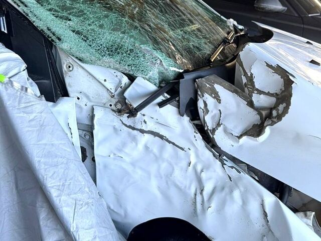 Белый Форд Фокус, объемом двигателя 1.6 л и пробегом 256 тыс. км за 2000 $, фото 6 на Automoto.ua