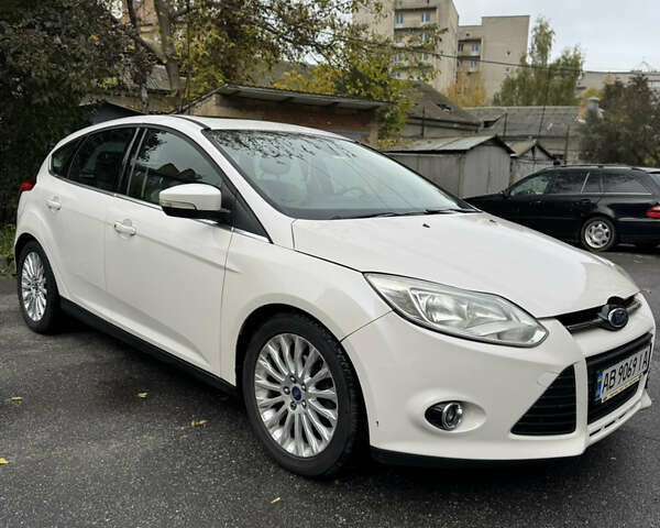 Форд Фокус 2011 в Виннице на Automoto.ua Белый Форд Фокус, объемом двигателя 2 л и пробегом 175 тыс. км за 7500 $, фото 7 на Automoto.ua