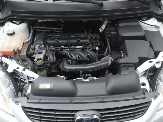 Белый Форд Фокус, объемом двигателя 1.4 л и пробегом 92 тыс. км за 8800 $, фото 21 на Automoto.ua