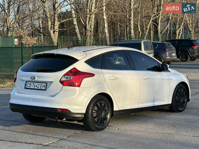 Белый Форд Фокус, объемом двигателя 2 л и пробегом 220 тыс. км за 7650 $, фото 13 на Automoto.ua