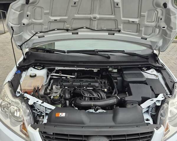 Білий Форд Фокус, об'ємом двигуна 1.4 л та пробігом 91 тис. км за 6800 $, фото 35 на Automoto.ua