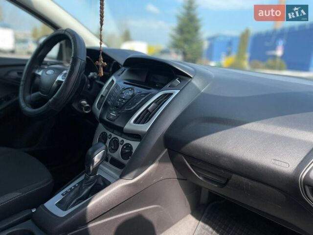 Белый Форд Фокус, объемом двигателя 2.01 л и пробегом 240 тыс. км за 6200 $, фото 23 на Automoto.ua
