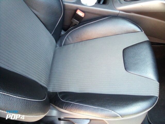 Білий Форд Фокус, об'ємом двигуна 1.6 л та пробігом 212 тис. км за 7000 $, фото 7 на Automoto.ua