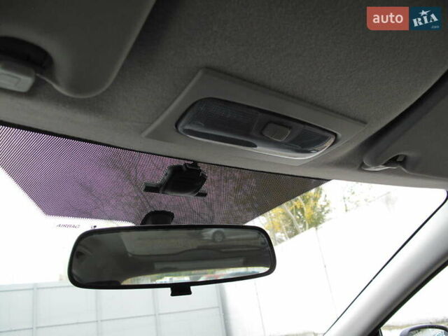 Белый Форд Фокус, объемом двигателя 1.39 л и пробегом 215 тыс. км за 5000 $, фото 63 на Automoto.ua