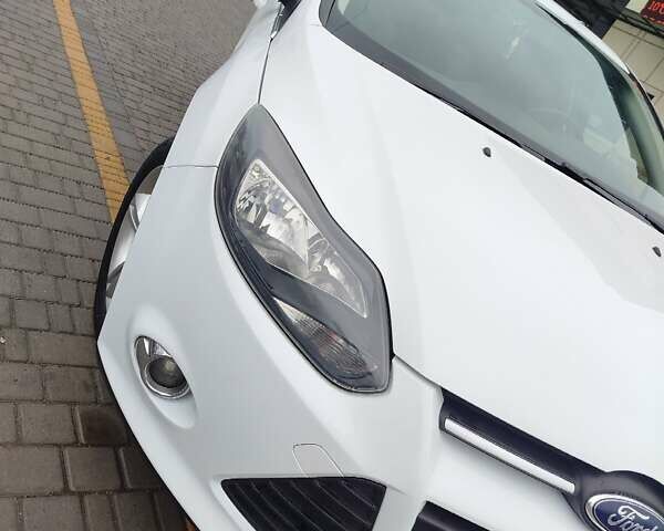 Білий Форд Фокус, об'ємом двигуна 1.6 л та пробігом 266 тис. км за 6999 $, фото 10 на Automoto.ua