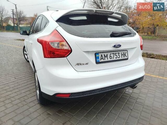 Білий Форд Фокус, об'ємом двигуна 1.6 л та пробігом 266 тис. км за 6999 $, фото 13 на Automoto.ua