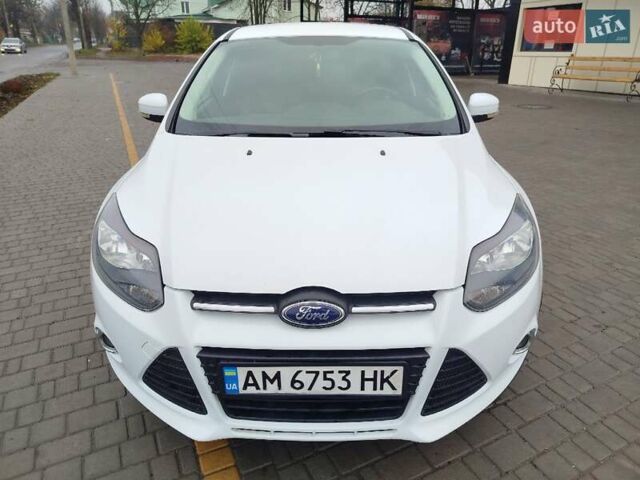 Білий Форд Фокус, об'ємом двигуна 1.6 л та пробігом 266 тис. км за 6999 $, фото 5 на Automoto.ua