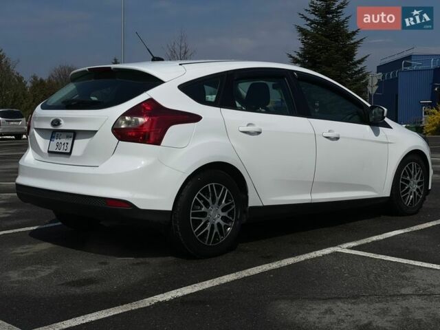 Белый Форд Фокус, объемом двигателя 2.01 л и пробегом 240 тыс. км за 6200 $, фото 11 на Automoto.ua