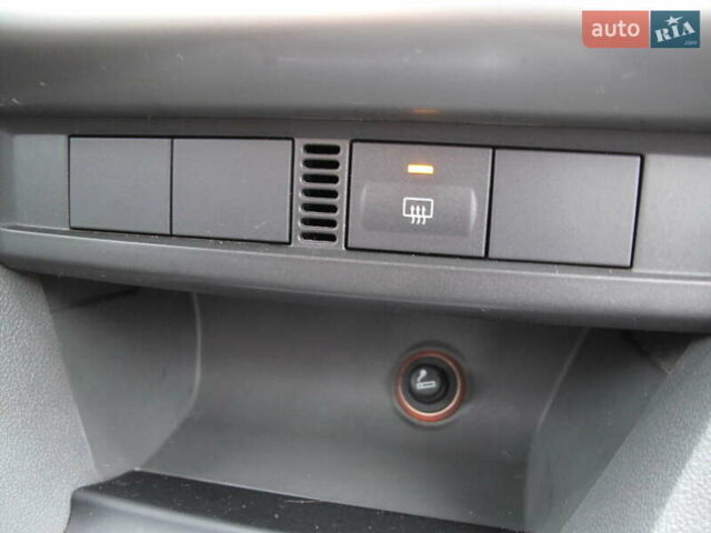 Белый Форд Фокус, объемом двигателя 1.39 л и пробегом 215 тыс. км за 5000 $, фото 61 на Automoto.ua