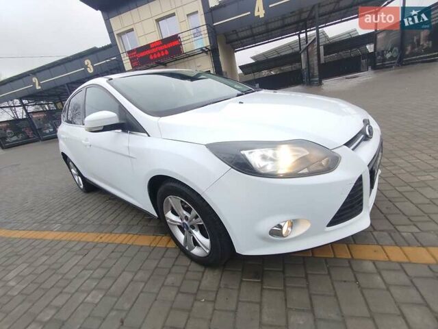 Білий Форд Фокус, об'ємом двигуна 1.6 л та пробігом 266 тис. км за 6999 $, фото 24 на Automoto.ua
