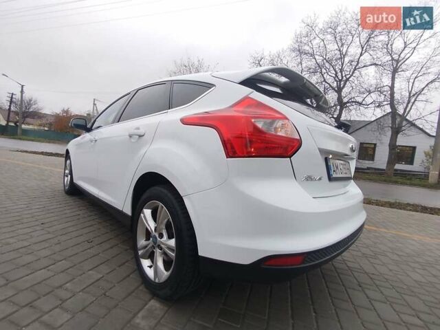 Білий Форд Фокус, об'ємом двигуна 1.6 л та пробігом 266 тис. км за 6999 $, фото 27 на Automoto.ua