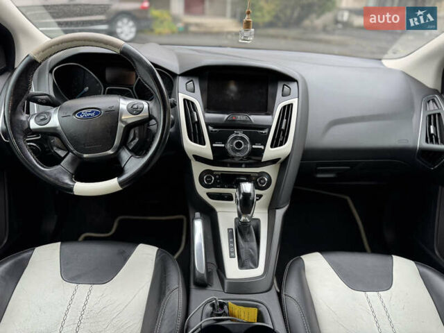 Форд Фокус 2011 в Виннице на Automoto.ua Белый Форд Фокус, объемом двигателя 2 л и пробегом 175 тыс. км за 7500 $, фото 8 на Automoto.ua