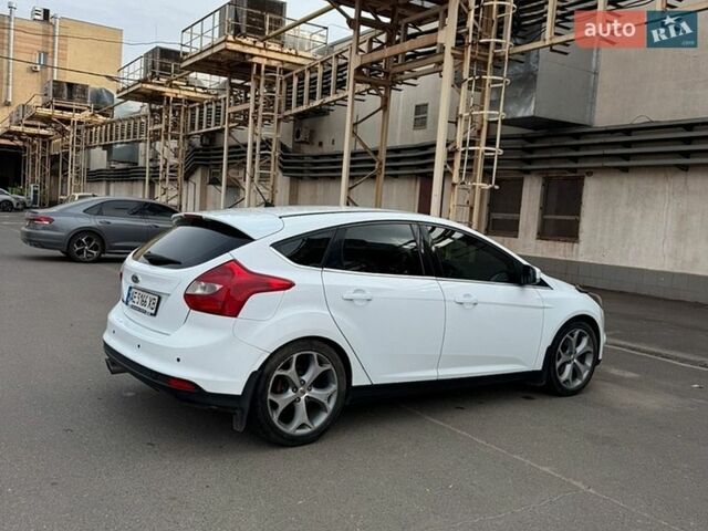 Белый Форд Фокус, объемом двигателя 1.6 л и пробегом 230 тыс. км за 6800 $, фото 2 на Automoto.ua