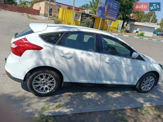 Белый Форд Фокус, объемом двигателя 1.6 л и пробегом 180 тыс. км за 8300 $, фото 9 на Automoto.ua