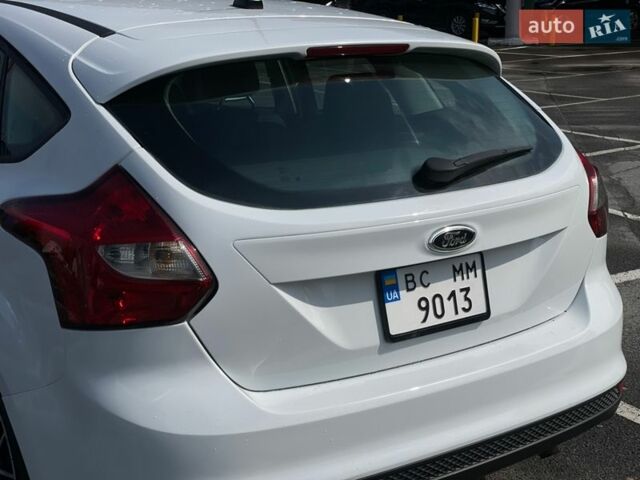 Белый Форд Фокус, объемом двигателя 2.01 л и пробегом 240 тыс. км за 6200 $, фото 15 на Automoto.ua