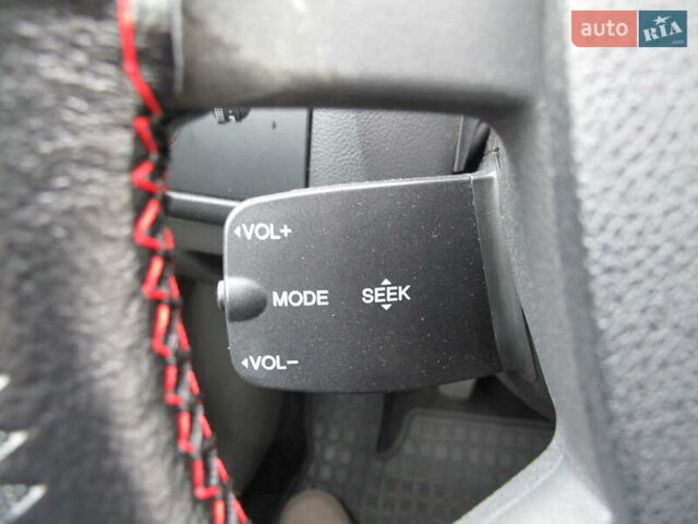 Белый Форд Фокус, объемом двигателя 1.39 л и пробегом 215 тыс. км за 5000 $, фото 51 на Automoto.ua