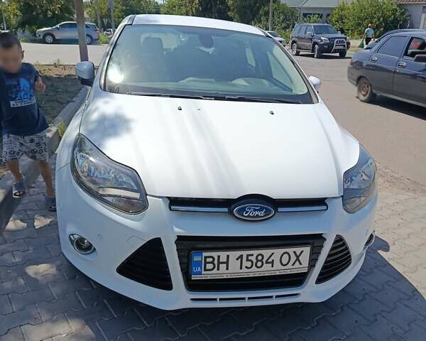Белый Форд Фокус, объемом двигателя 1.6 л и пробегом 180 тыс. км за 8300 $, фото 2 на Automoto.ua